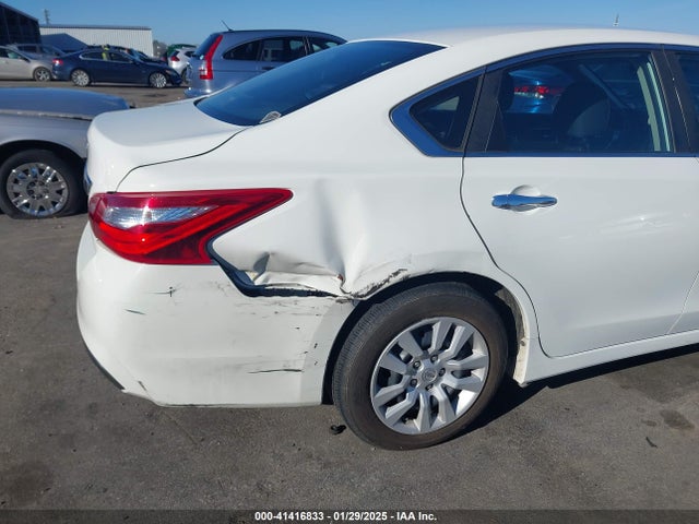Nissan Altima 2.5 S 2017 1N4AL3AP3HC292302 Image 6