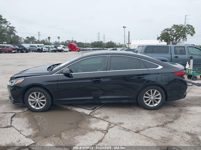 Hyundai SONATA SE 2019 5NPE24AF8KH735907 Image 14