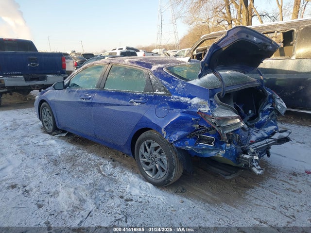 KMHLM4DG3RU637241 Hyundai ELANTRA SEL