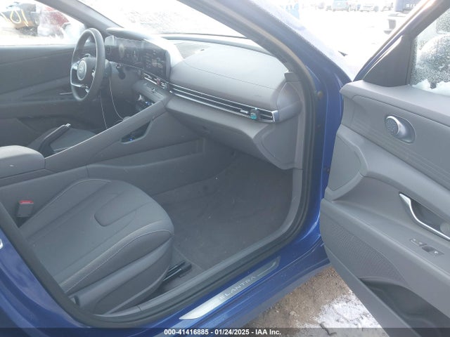 KMHLM4DG3RU637241 Hyundai ELANTRA SEL