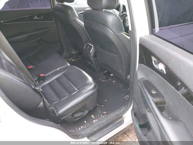 5XYPHDA5XGG158150 KIA Sorento 3.3l Ex