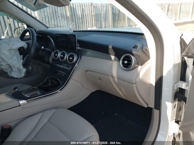 WDC0G8EB4LF725956 Mercedes-Benz Glc 300 4matic