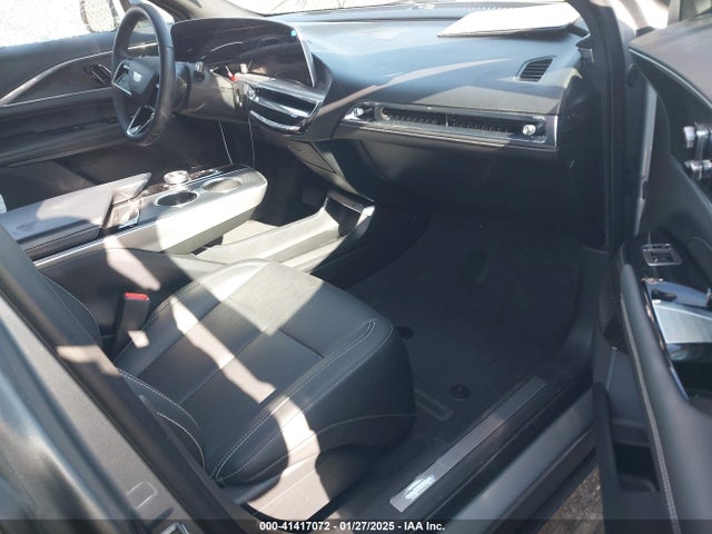 2024 CADILLAC LYRIQ 1GYKPTRK0RZ101021 Photo 4