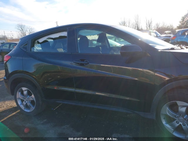 Honda HR-V LX 2019 3CZRU6H33KG705008 Image 12