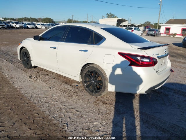1N4AL3AP6HC216802 Nissan Altima 2.5 Sr