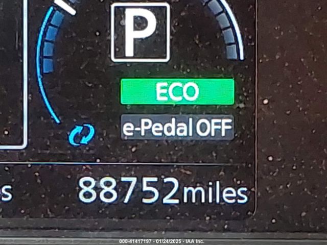 1N4AZ1CP9JC312106 Nissan Leaf Sl