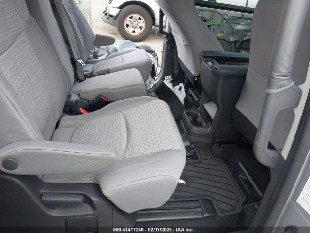 2022 TOYOTA SIENNA 5TDKRKEC1NS125204 Photo 7