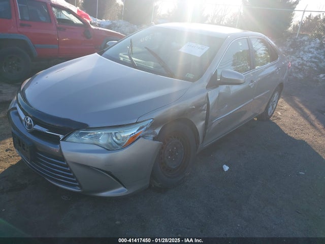 4T1BF1FK4HU332139 Toyota CAMRY LE