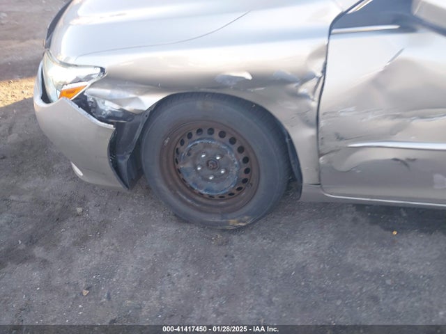 4T1BF1FK4HU332139 Toyota CAMRY LE