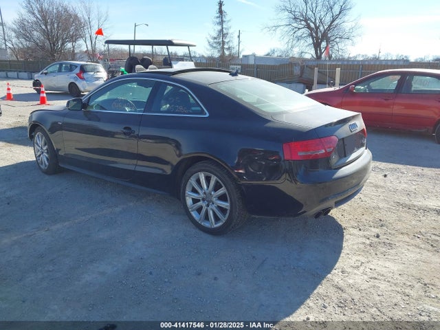 2011 AUDI A5 WAUWFAFR0BA048922 Photo 2