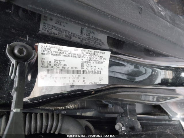 1FADP3E29HL253326 Ford FOCUS S