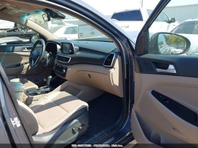 KM8J33AL7LU268915 Hyundai Tucson Limited