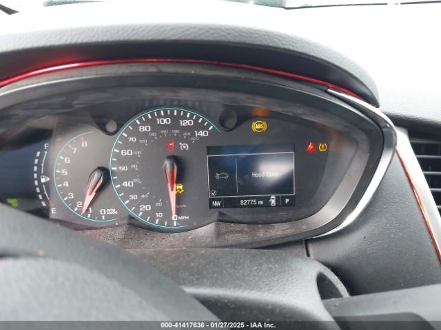3GNCJLSBXJL335952 Chevrolet Trax Lt