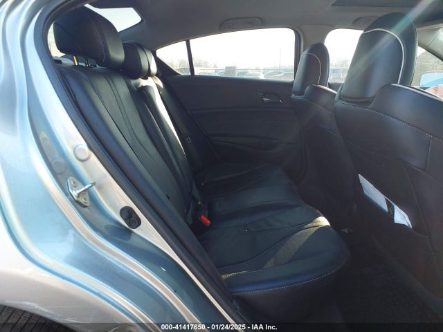 19UDE2F76MA009550 Acura Ilx Premium Package/technology Package
