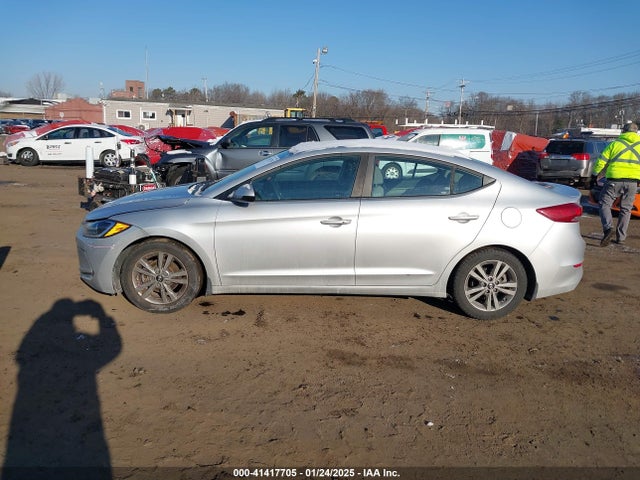 5NPD84LF9JH272942 Hyundai Elantra Value Edition