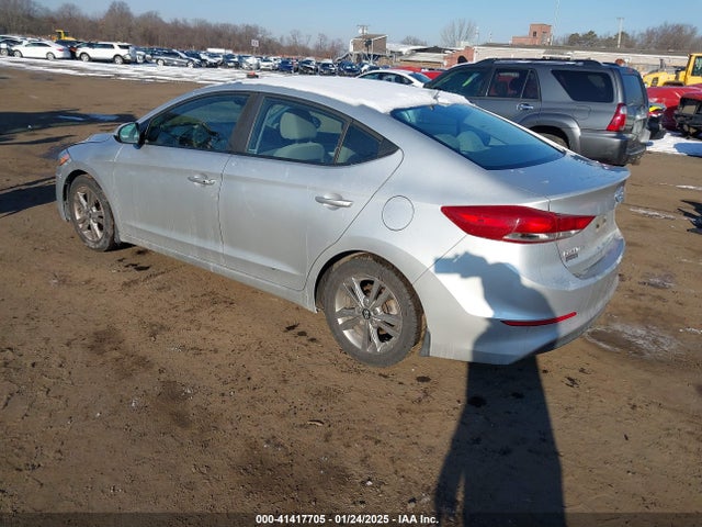 5NPD84LF9JH272942 Hyundai Elantra Value Edition