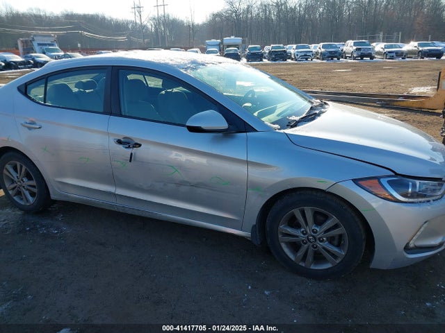 5NPD84LF9JH272942 Hyundai Elantra Value Edition