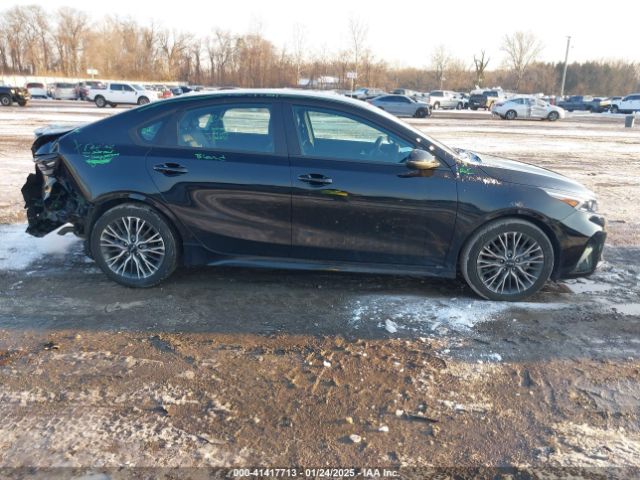3KPF54AD2PE534865 KIA Forte Gt-line