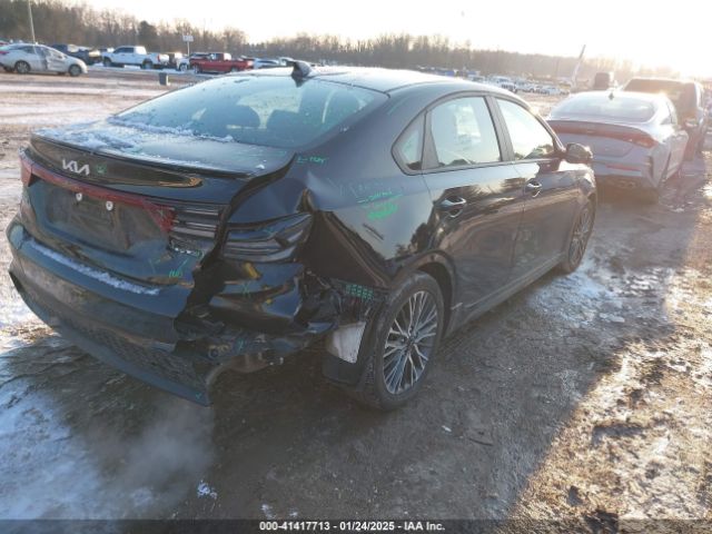 3KPF54AD2PE534865 KIA Forte Gt-line