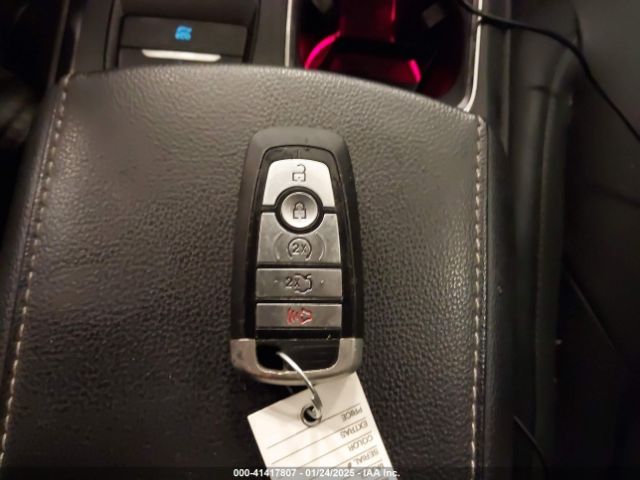 3FA6P0RU8LR141355 Ford Fusion Hybrid Titanium