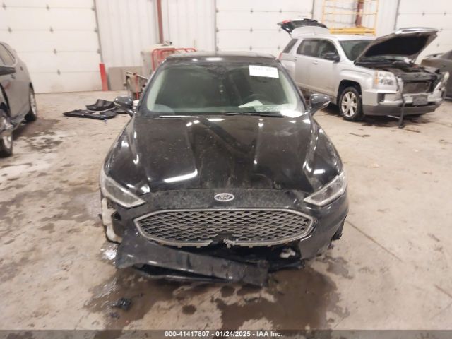 3FA6P0RU8LR141355 Ford Fusion Hybrid Titanium