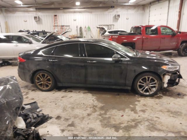 3FA6P0RU8LR141355 Ford Fusion Hybrid Titanium