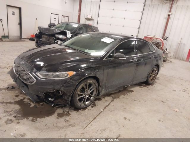 3FA6P0RU8LR141355 Ford Fusion Hybrid Titanium