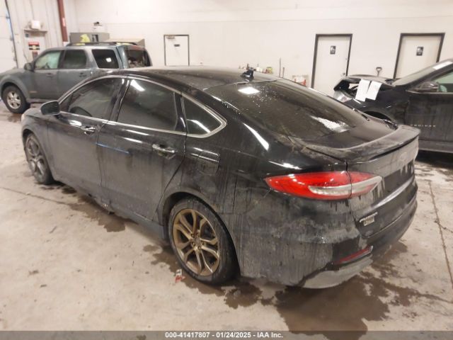 3FA6P0RU8LR141355 Ford Fusion Hybrid Titanium