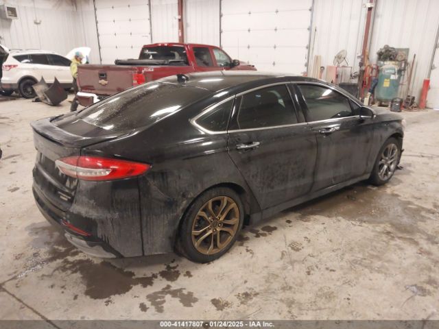 3FA6P0RU8LR141355 Ford Fusion Hybrid Titanium