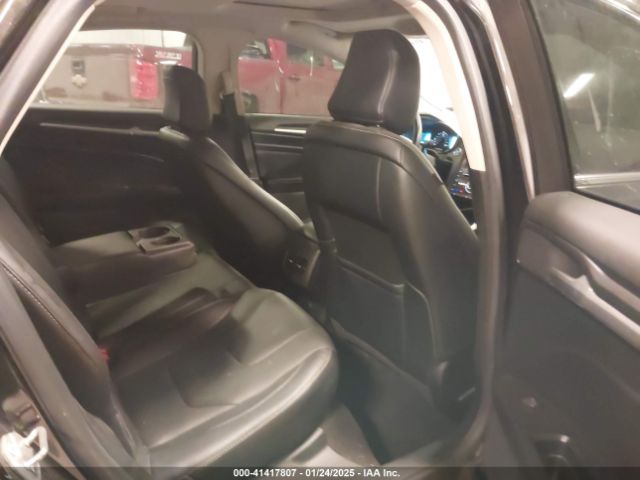 3FA6P0RU8LR141355 Ford Fusion Hybrid Titanium