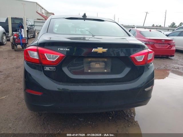 Chevrolet Cruze Ls Auto 2018 1G1BC5SMXJ7107491 Image 16