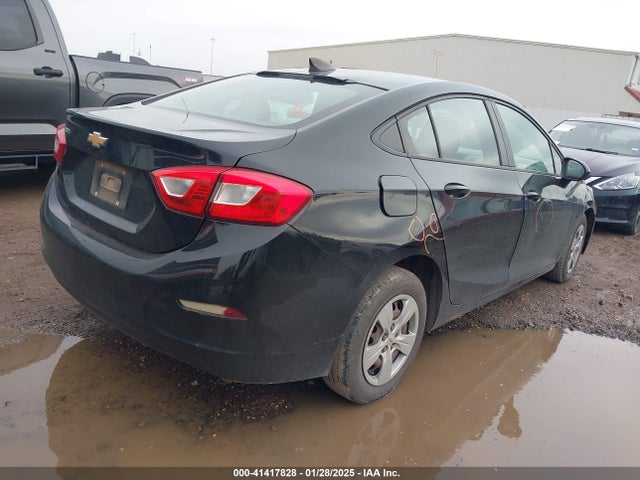 Chevrolet Cruze Ls Auto 2018 1G1BC5SMXJ7107491 Image 4