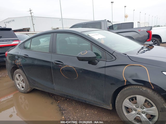 Chevrolet Cruze Ls Auto 2018 1G1BC5SMXJ7107491 Image 6
