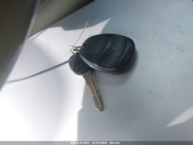 2004 CADILLAC DEVILLE 1G6KD54Y14U104007 Photo 10