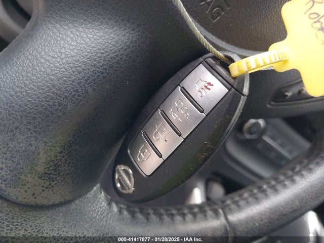3N1AB7APXHY380603 Nissan SENTRA SV
