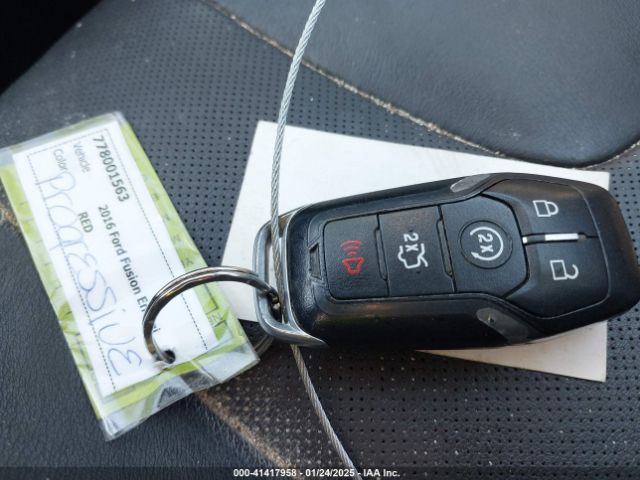 3FA6P0SU3GR288182 Ford Fusion Energi Titanium