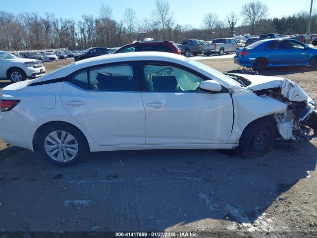 3N1AB8BV5MY312139 Nissan Sentra S Xtronic Cvt