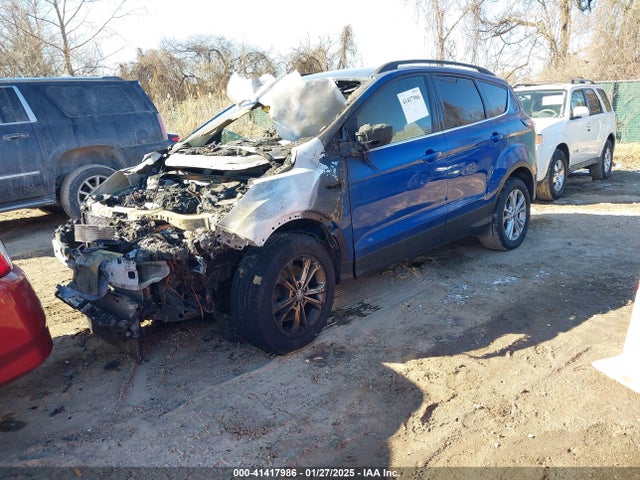Ford ESCAPE SE 2017 1FMCU9GD4HUB76516 Image 2