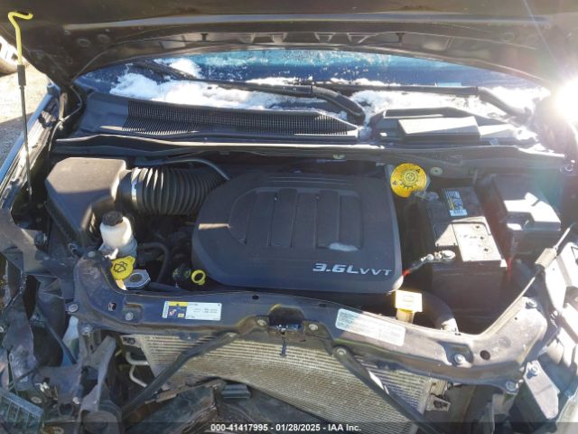 2C4RC1CG2ER466751 Chrysler Town & Country Touring-l