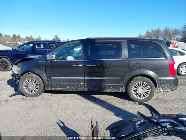 2C4RC1CG2ER466751 Chrysler Town & Country Touring-l