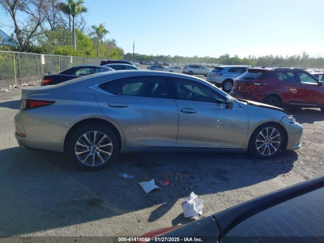 58ADZ1B17LU073256 Lexus ES 350