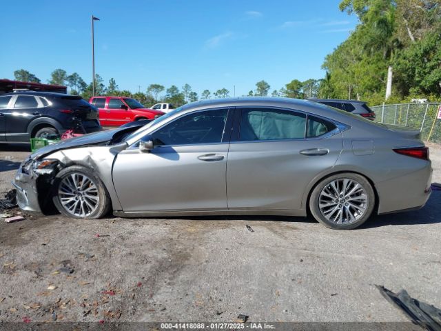 58ADZ1B17LU073256 Lexus ES 350