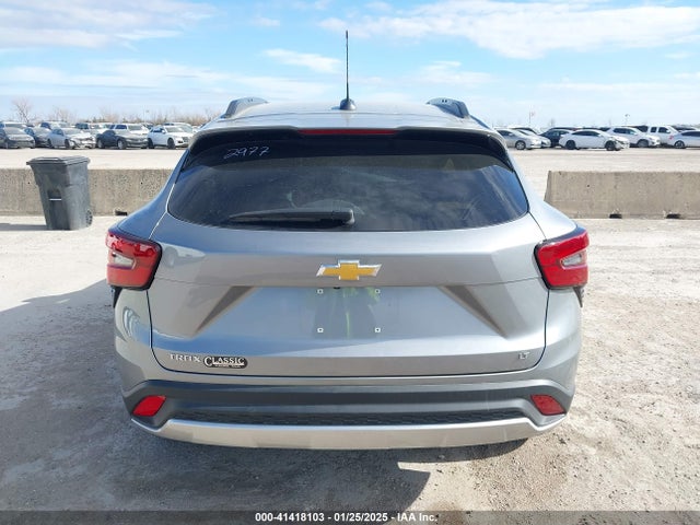 KL77LHEP8SC040335 Chevrolet Trax Fwd Lt