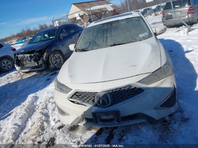 19UDE2F38KA013920 Acura Ilx Standard