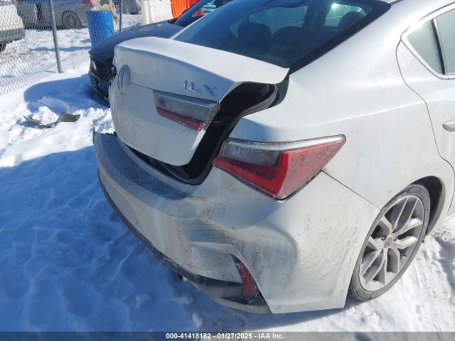 19UDE2F38KA013920 Acura Ilx Standard