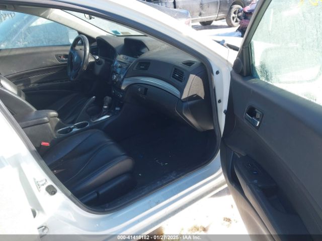 19UDE2F38KA013920 Acura Ilx Standard