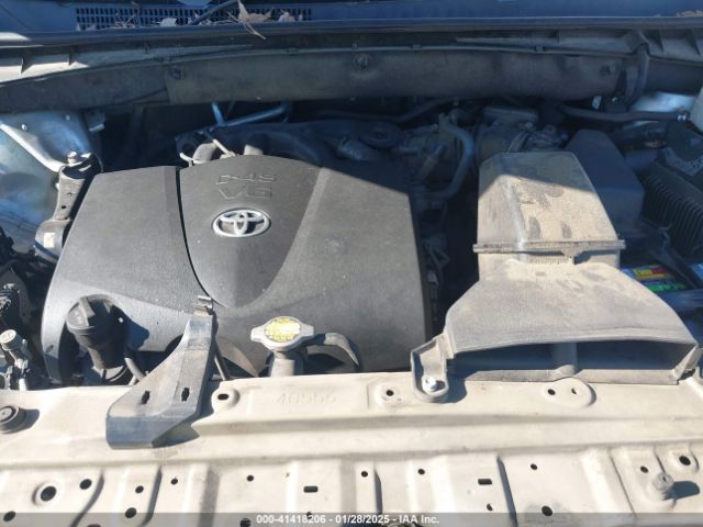 5TDZZRFH0HS217300 Toyota Highlander Le Plus