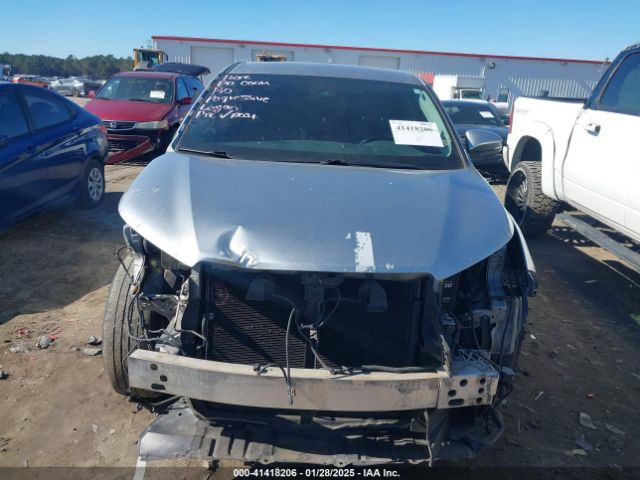 5TDZZRFH0HS217300 Toyota Highlander Le Plus