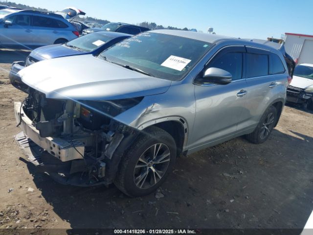 5TDZZRFH0HS217300 Toyota Highlander Le Plus