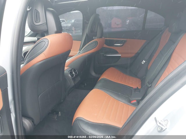 W1KAF4GB2NR059058 Mercedes-Benz C 300 Sedan